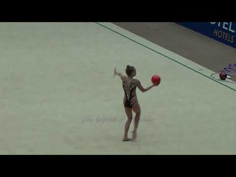 Darja FROLONOKA (LUX) ball - 2020 Corbeil senior AA