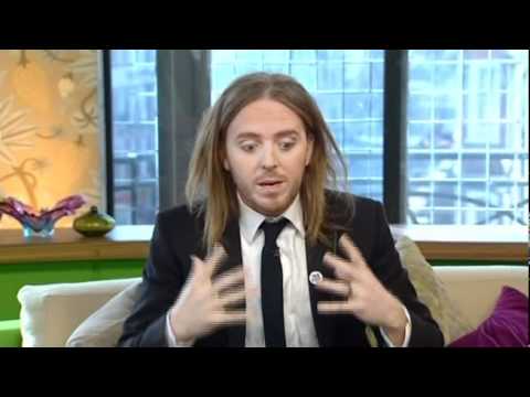 Tim Minchin on Something For The Weekend - 10th April 2011 - Part 1 of 2