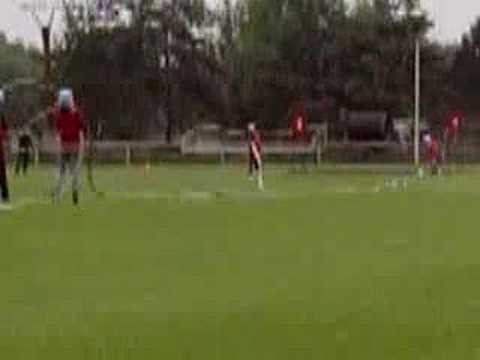 Postorna zeny, 1. utok (Lanzhot 2005)