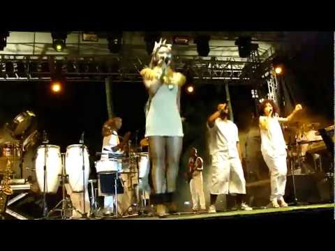 Avisa A Vizinha ( Vixe Maria ) video
