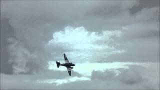 preview picture of video 'DAKOTA DC3 OVER FORT GEORGE MORAY FIRTH SCOTLAND'