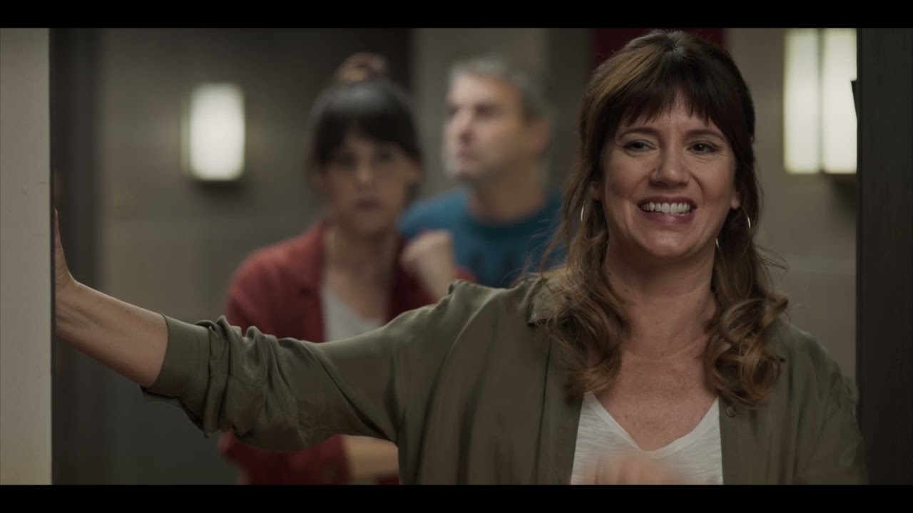 Miniature de la vidéo Sentimental - Bande annonce VF 🎬 du film The People Upstairs