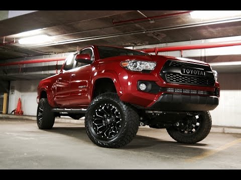 Install and review of a 4 inch Rough Country lift on my 2016 Tacoma