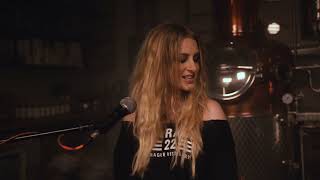 Video Sabina Křováková - Sen (acoustic version)