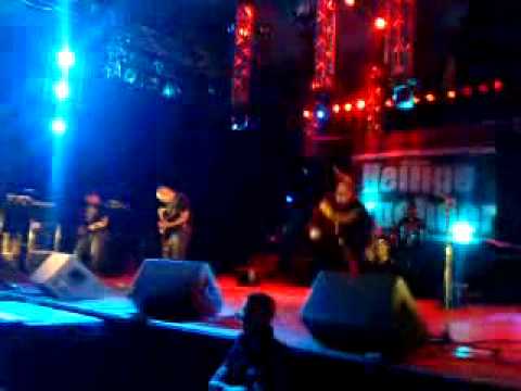 Heilige Bruehder - Kirche  Live