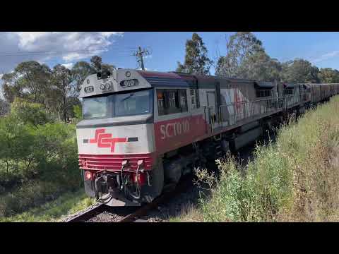 Super-Freighter 6BM9 Charges Along The Southern Sydney Freight Line