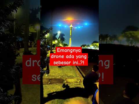 Benda Terbang di Langit Jakarta #shorts #monas #ufo
