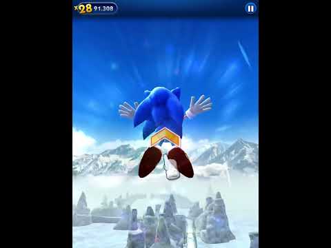 Sonic dash I got 282k score using classic sonic