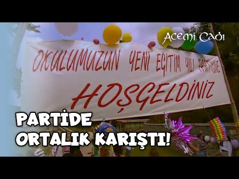 Okulda Parti Zamanı! -  Acemi Cadı 12. Bölüm