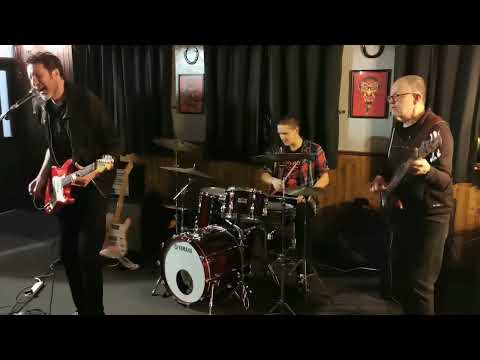 Bristol blues club 18.2.25 The Jon Amor Trio.