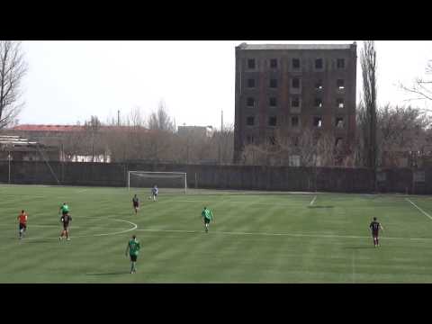 "Fabryka Gwiazd": Skrót meczu Coco Jambo - Kamionek (0:1).