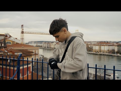 SKYKIED - BENZ (Videoclip Oficial)