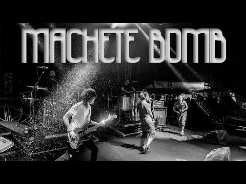 Machete Bomb no Estúdio Showlivre - Apresentação na íntegra