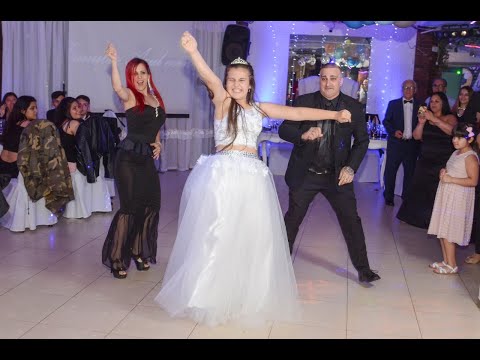 Baile sorpresa 15 años (  @Selemasessaok   junto a LORE Y ROQUE ME GUSTA )