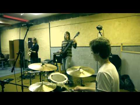 Black Apple Market- Wheel (Live @AM)