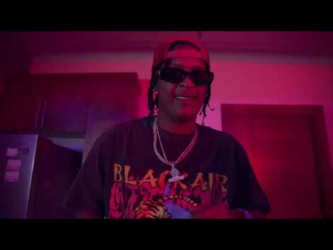 @denyerkinn x @QuimicoUltraMega  - Contento (Video Oficial)