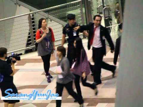 [Fancam] 120405 HOMIN at Suvarnnabhumi Airport