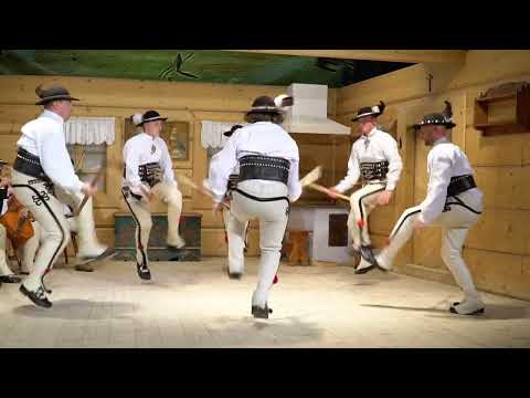 Taniec zbójnicki (przekładanie ciupag) – Zespół Regionalny Zbójnicek z Zębu | Karpackie Osobliwości