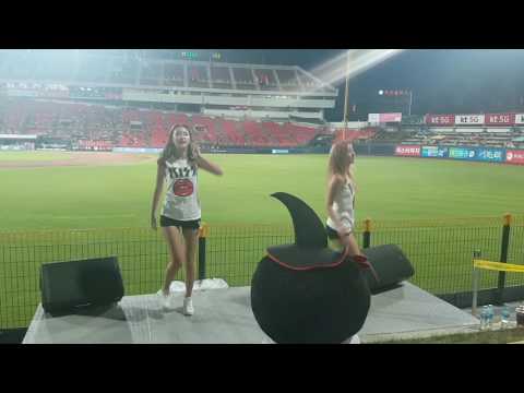 수원ktwiz파크_SK전 외야(한슬,진아)_170530