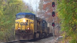 preview picture of video 'CSX Mixed Freight Train With SD40-2 #8801'