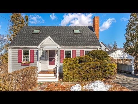 56 Park St, Melrose MA - Lisa Howitt - Tel 617-957-0521