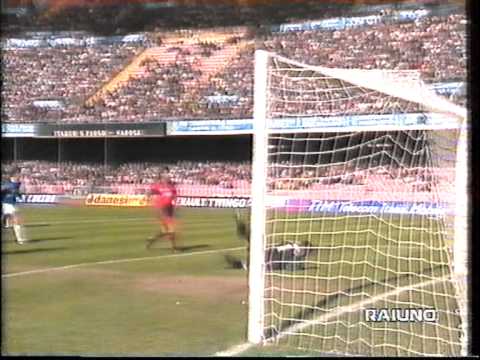 I precedenti: 27° Napoli - Cagliari 1 1 (13/04/1997) By Frank89