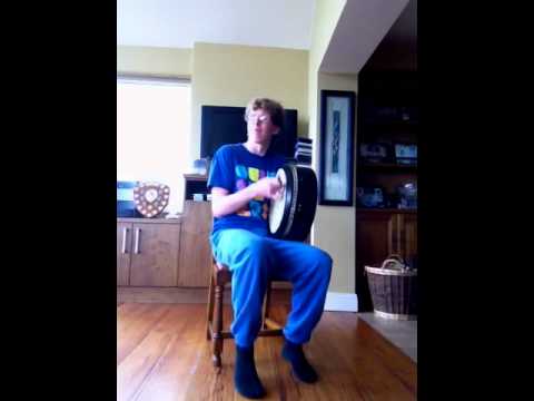 Peter Mooney Bodhrán solo.(John joe Kelly style)