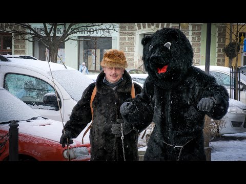 Když medvěd, buben a trumpeta vyrazí spolu do světa