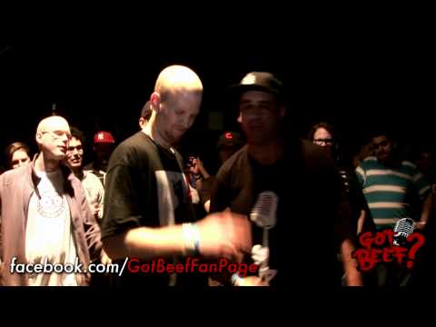 Defron vs The Saurus