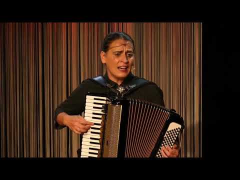 La Signora live in Berlin. Teil 6: Fall in Love with me