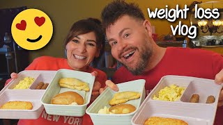 Trying a NEW Dinner & Dessert with My Husband | Packing My Work Lunch | Couples Workout