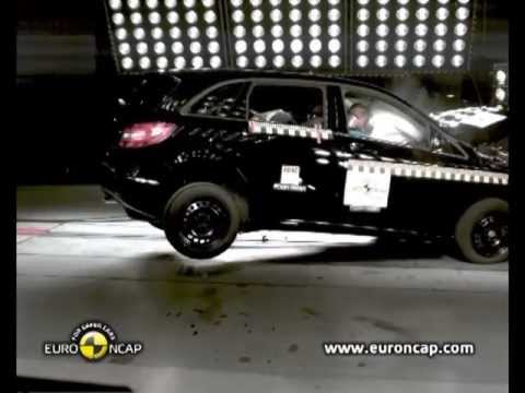 Mercedes B-Class - Crash test