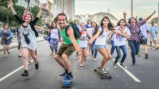 BEACH SKATING