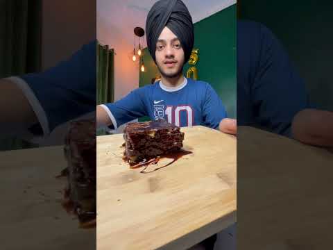 Bread chocolate cake | Day 10 of 15 days bread challenge #shorts #paramaedy