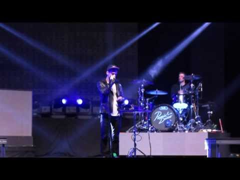 Panic! At The Disco Sound Check - Casual Affair