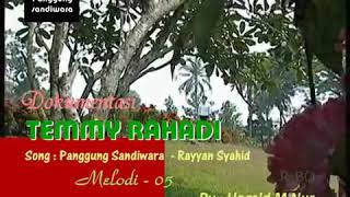 Download lagu Temmy Rahadi - Panggung Sandiwara mp3