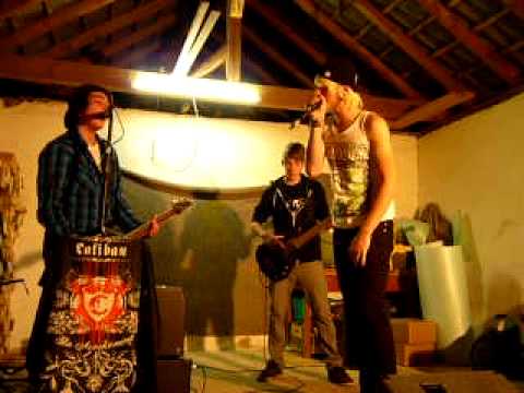 ShoutInside-love turns into hate