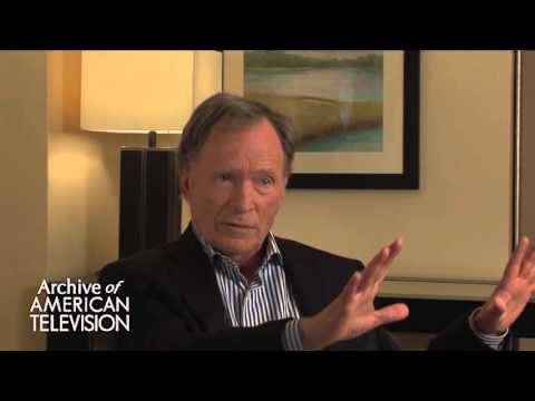 Dick Cavett discusses his early stand-up - EMMYTVLEGENDS.ORG