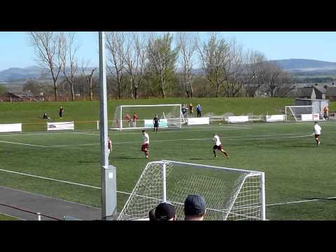 Broxburn United v Linlithgow rose - 19/04/14 - First Half