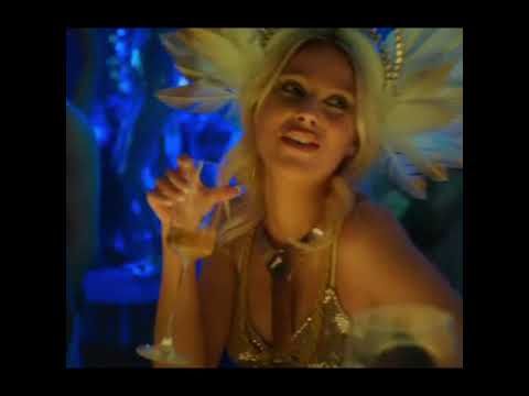 I'm obsessed with Isadora and her 'bebe'