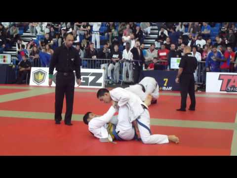 Faris Ben-Lamkadem vs Henry Shi - FINALS - IBJJF London Fall Open 2016 - Blue Adult - Middle