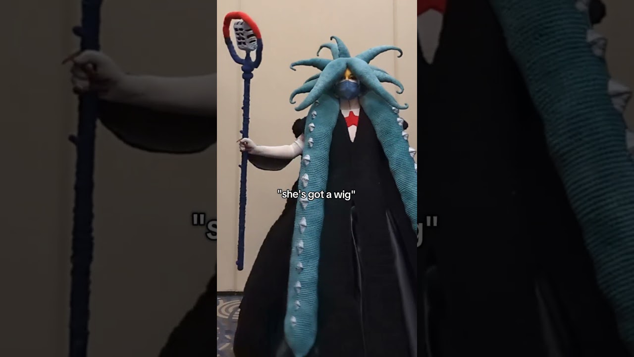 can't believe i hadn't started making yarn wigs sooner 😭 #crochet #wigs #crochetcosplay #cosplay