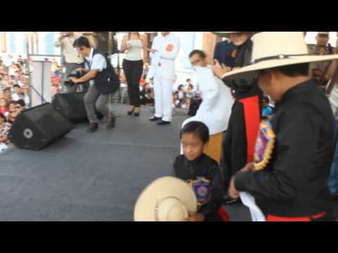 MARINERA EN LA PLAZA 2014 - Exibición de zapateo Trujillano