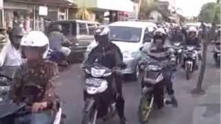 preview picture of video 'Road safety in Bali'