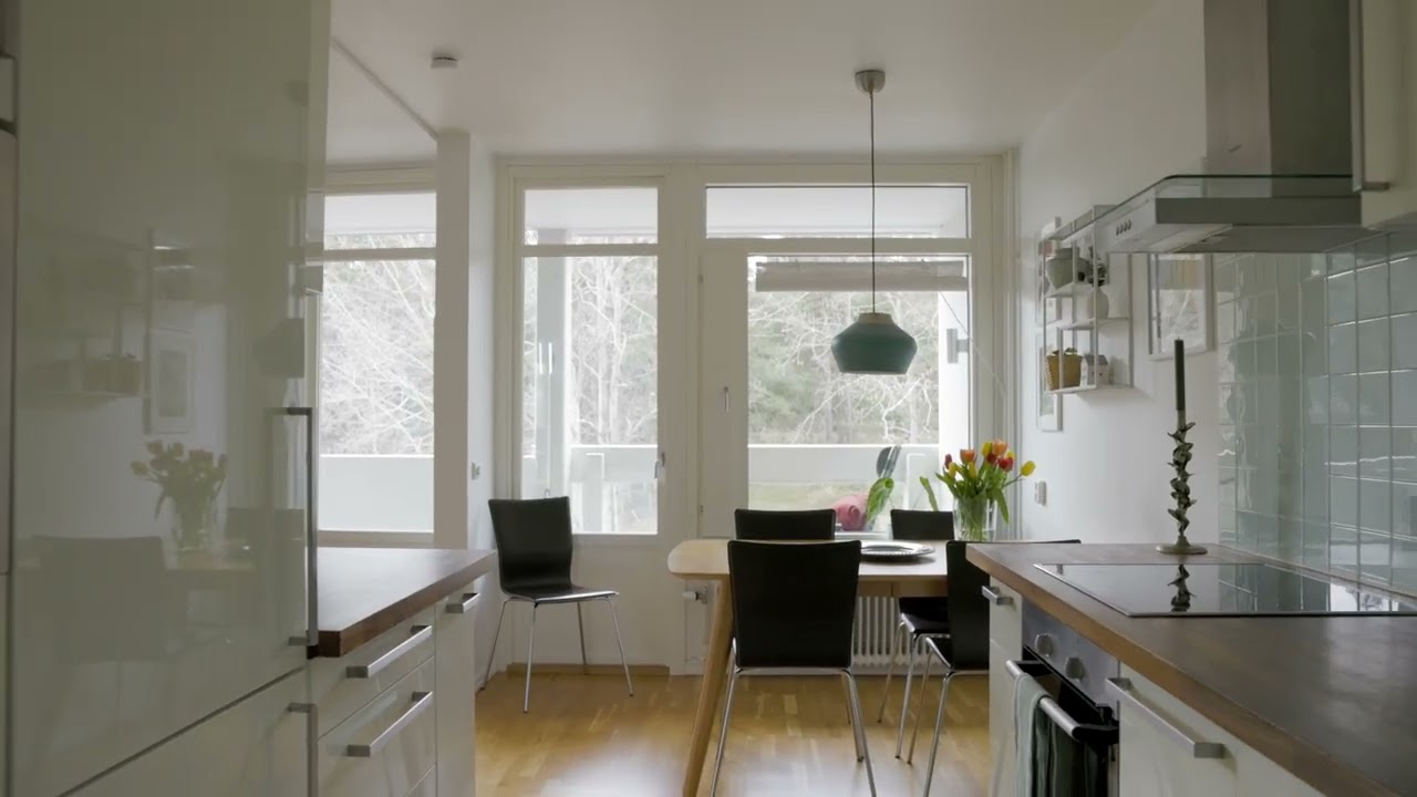 3 rum Lägenhet på Kometvägen 41 Grindtorp Täby kommun - video