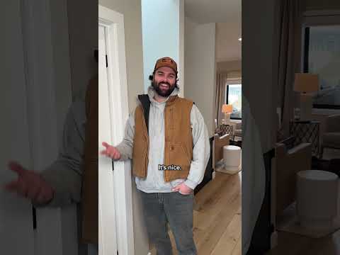 How to Disrespect a Blue Collar Guy