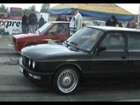 Thumbnail for VW Polo 1.9 TDI Vs. BMW E28 [M5] Drag Race [1/4 Mile] by BMW E28
