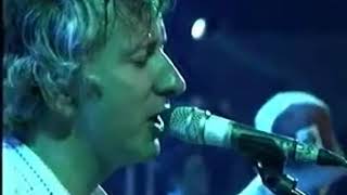 Teenage Fanclub - Can&#39;t Feel My Soul - Live 2004