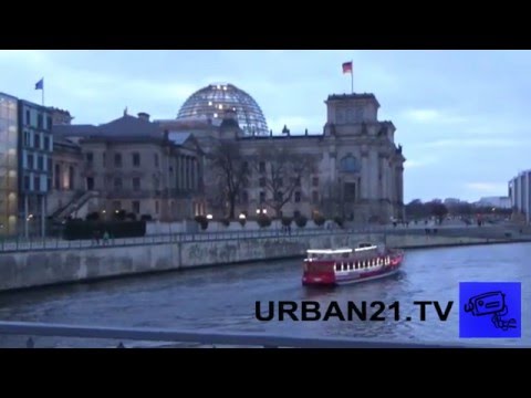 EnDgAmE: Keine Deutsche Beteiligung am Krieg in Syrien! Demo 12.12.2015 (Teil 2/3 - Laufdemo)