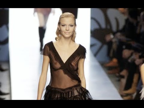 PHILOSOPHY By ALBERTA FERRETTI Fall 2003 Milan - Fashion Channel